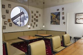 Hotel Maurer