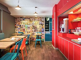 hotelF1 Paris Porte de Montreuil