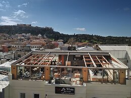 Lotus Center Apartments