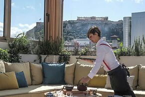 Lotus Center Apartments