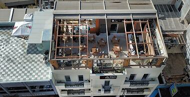 Lotus Center Apartments