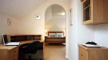 Berkshire Rooms-Bracknell