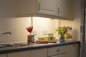 Berkshire Rooms-Bracknell