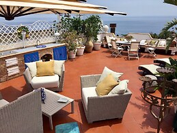 Casa Aricò & Shatulle Suites