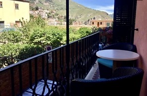 Casa Aricò & Shatulle Suites