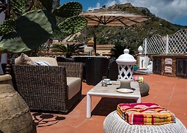 Casa Aricò & Shatulle Suites