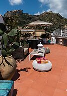 Casa Aricò & Shatulle Suites