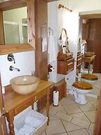 Dusk to Dawn Guesthouse