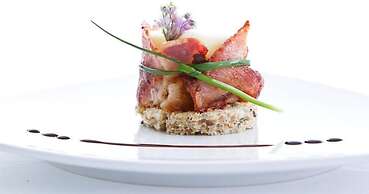 Dusk to Dawn Guesthouse