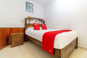 OYO Hotel Las Nubes,Mercado de Dulces y Artesanías Ámbar