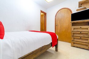 OYO Hotel Las Nubes,Mercado de Dulces y Artesanías Ámbar