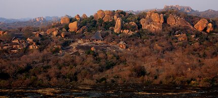 Big Cave Camp - Lodge On The Rocks