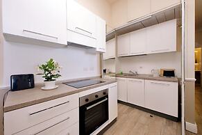 Bellezza al Colosseo B&B and Apartments