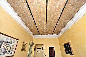 Bellezza al Colosseo B&B and Apartments