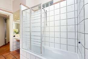 Bellezza al Colosseo B&B and Apartments