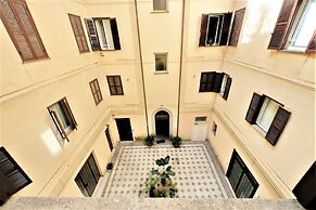 Bellezza al Colosseo B&B and Apartments