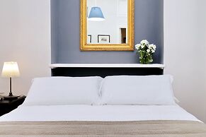 Bellezza al Colosseo B&B and Apartments