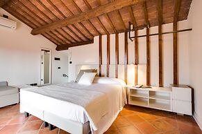 Ferrara Rooms