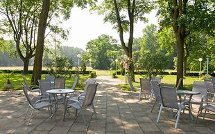 Hotel Ostrov