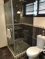 The Crown Guesthouse