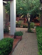 The Crown Guesthouse