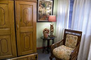 The Crown Guesthouse