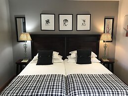 The Crown Guesthouse