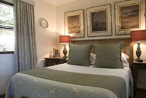 The Crown Guesthouse