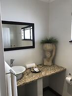 The Crown Guesthouse