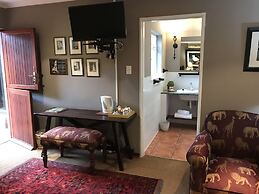 The Crown Guesthouse