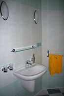 Hotel Ostrov Garni
