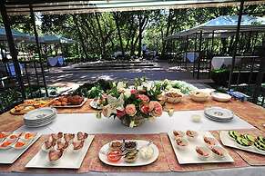 De Hoek Country Hotel