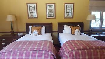 De Hoek Country Hotel