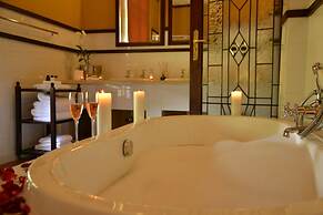 De Hoek Country Hotel