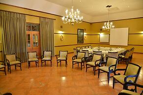 De Hoek Country Hotel