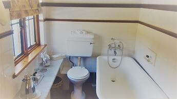 De Hoek Country Hotel