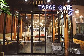 Tapae Gate Villa