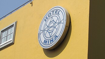 Hotel Mina
