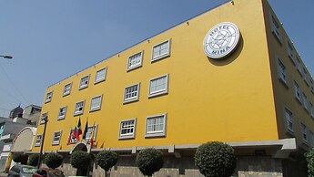Hotel Mina