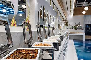 Clarion Hotel Golden Horn