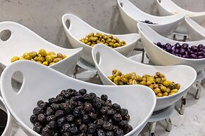 Clarion Hotel Golden Horn