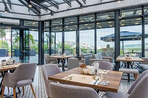 Clarion Hotel Golden Horn