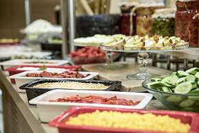 Clarion Hotel Golden Horn