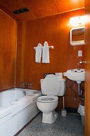 Northern Rockies Lodge