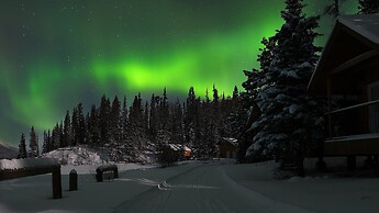 Northern Rockies Lodge