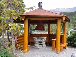 Northern Rockies Lodge