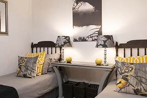 Ama Zulu Guesthouse and Safaris