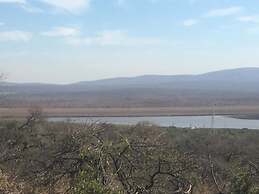 Ama Zulu Guesthouse and Safaris