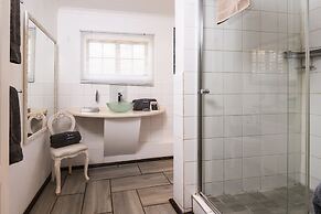 Ama Zulu Guesthouse and Safaris