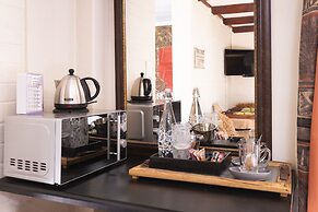 Ama Zulu Guesthouse and Safaris